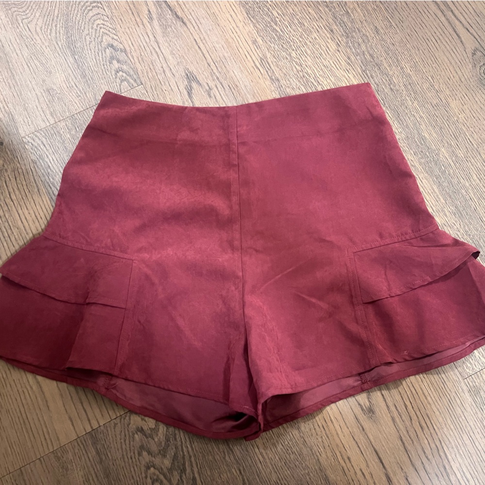 Burgundy Ruffle Short